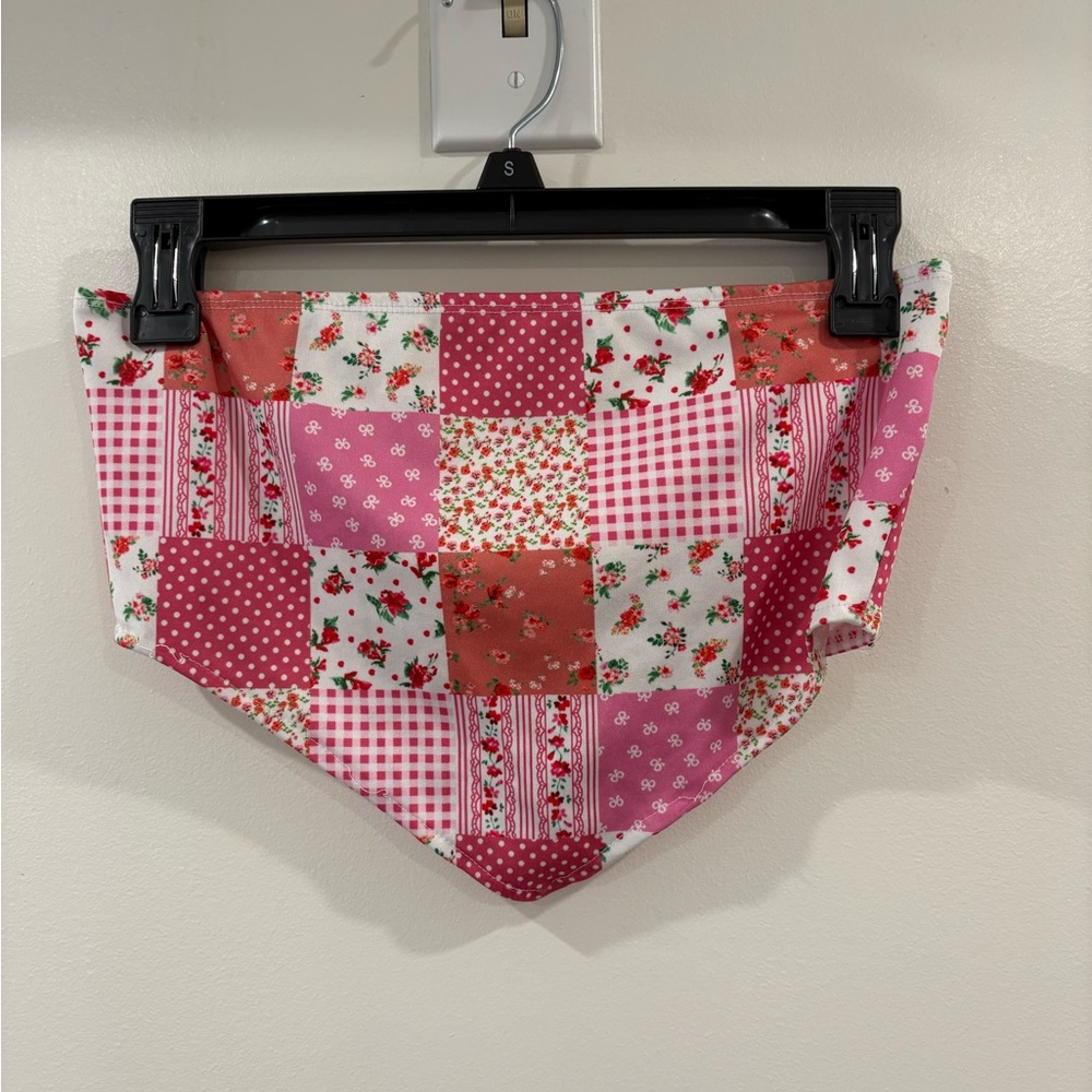 look sky patchwork crop top
